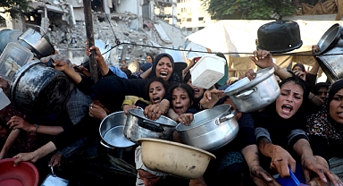 Gazze'de son 24 saatte 10 kişi açlıktan hayatını kaybetti