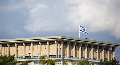 Netanyahu'nun koalisyonunda bir parti daha hükümetten istifa etti
