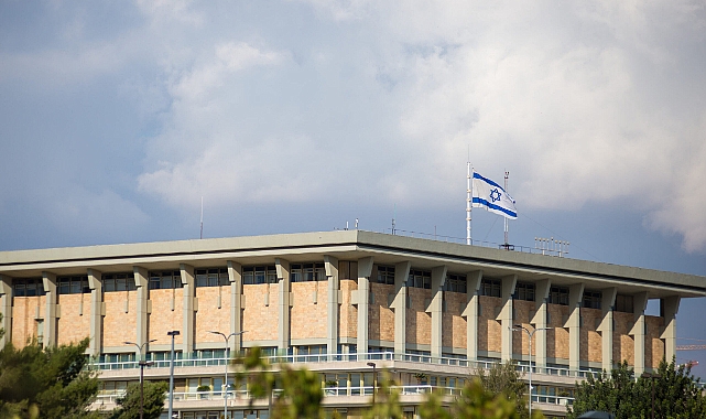 Netanyahu'nun koalisyonunda bir parti daha hükümetten istifa etti