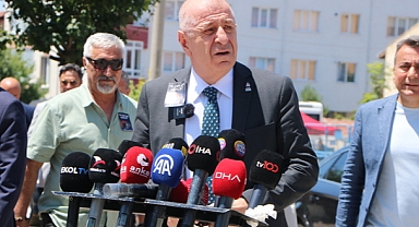 Ümit Özdağ salonda çok ağır bir hava var