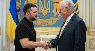 Zelenskiy, Trump'ın temsilcisi Kellogg ile bir araya geldi