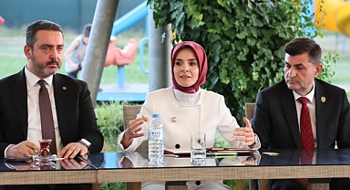 Bakan Göktaş, şehit yakınları ve gazilerle bir araya geldi