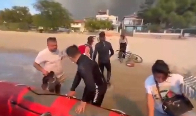 Çanakkale’deki orman yangınlarında mahsur kalan 348 vatandaş kurtarıldı