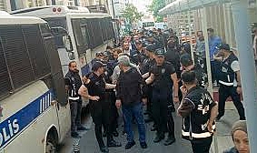 İBB soruşturması kapsamında gözaltına alınan 13 kişi adliyeye sevk edildi
