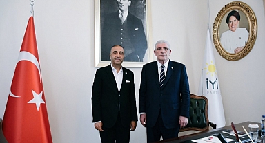 İYİ Parti Mardin Teşkilatı'ndan 'Terörsüz Türkiye' sürecine destek için toplu istifa