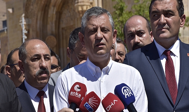 Özgür Özel'den Meclis'e 'olağanüstü toplantı' çağrısı