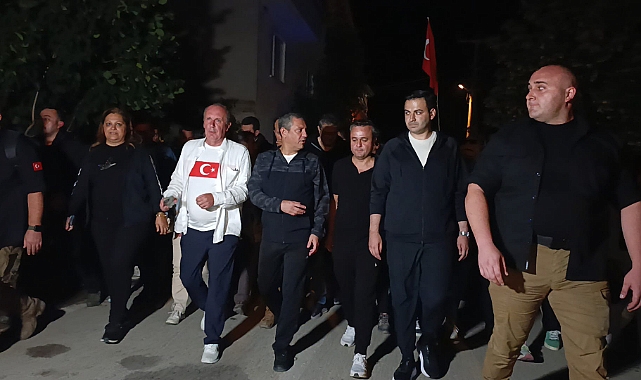 Özgür Özel: Zafer Yolu yürüyüşüne katıldı