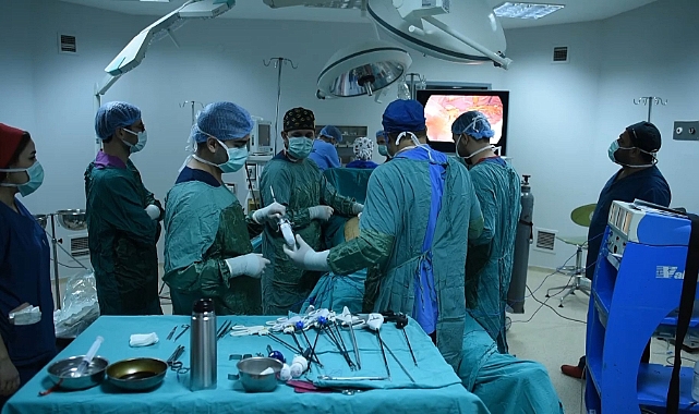 Rahim sarkması tedavisinde yeni teknik; yeniden ameliyat oranı sıfır