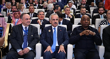 Ulaştırma ve Altyapı Bakanı Uraloğlu, Türkmenistan'da