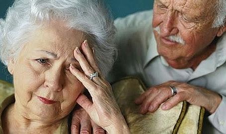 Alzheimer’da erken belirtiler: ‘Unutkanlığı hafife almayın’