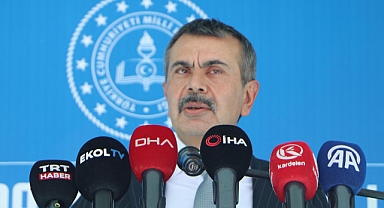 Bakan Tekin: Sınavı kazanamadıkları için öğretmen olamıyorlar