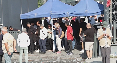 Gürsel Tekin, CHP İstanbul İl Başkanlığı'ndan ayrıldı