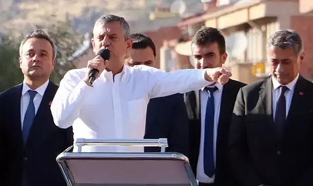 Özgür Özel: Mansur Başkan gibi namus timsaline laf atıyorlar