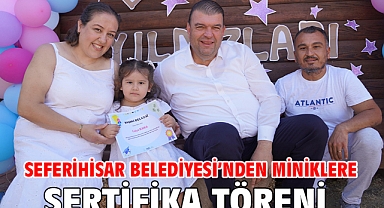 Seferihisar Belediyesi'nden miniklere Sertifika Töreni