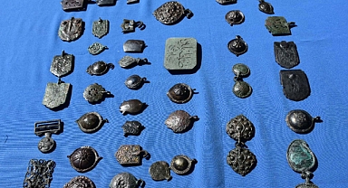Smyrna Antik Kenti'nde İzmir'in tekstil kenti olduğunu gösteren objeler bulundu