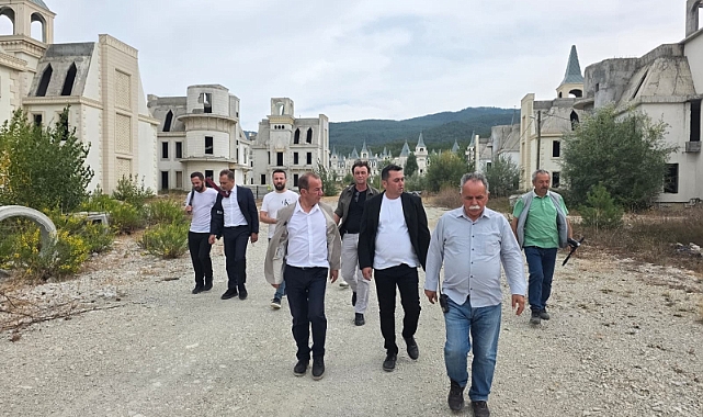 Tanju Özcan'dan 'şato villalar' talebi