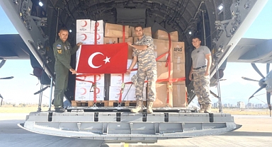 Türkiye'den Afganistan'a deprem yardımı