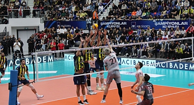 2025 Voleybol Erkekler Şampiyonlar Kupası'nı Ziraat Bankkart kazandı