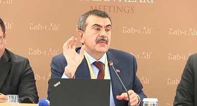 Bakan Tekin: Yapay zeka destekli açık uçlu soruların değerlendirilmesi ile ilgili proje geliştiriyoruz