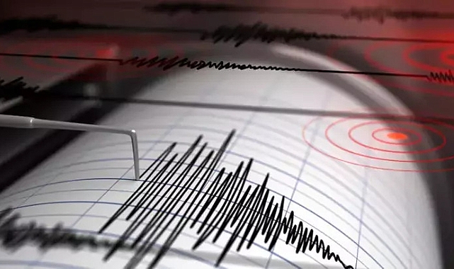 Endonezya’da 6.1 büyüklüğünde deprem