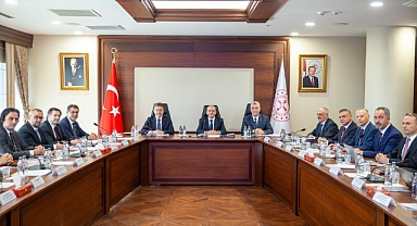 Gıda Komitesi, Bakan Şimşek'in ev sahipliğinde toplandı