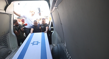 Hamas, ateşkes anlaşması kapsamında 2 esirin daha cesedini İsrail'e teslim etti