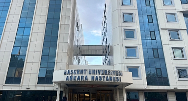 Hikmet Çetin, hastaneye kaldırıldı