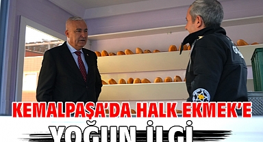 Kemalpaşa’da Halk Ekmek’e Yoğun İlgi