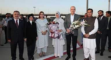 TBMM Başkanı Kurtulmuş, Pakistan'da