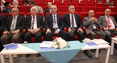 Uluslararası sempozyumda Ebu Reyhan El Biruni’nin bilimsel, felsefi ve kültürel mirası ele alındı