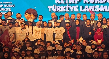 Bilal Erdoğan: Kitap okuyan, başarılı, merak eden, araştıran bir gençlik istiyoruz
