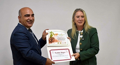 'İzmir, 102 binin üzerinde organ bağışı ile Türkiye birincisi'