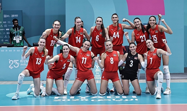 Kadın Voleybol Milli Takımı, Azerbeycan'ı 3-0 mağlup etti