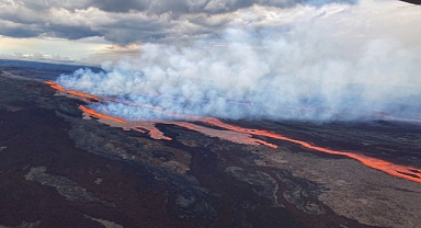 Kilauea Yanardağı yeniden lav püskürtüyor