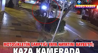 Motosikletin çarptığı yaya hayatını kaybetti; kaza kamerada