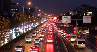İstanbul’da trafik yoğunluğu oluştu