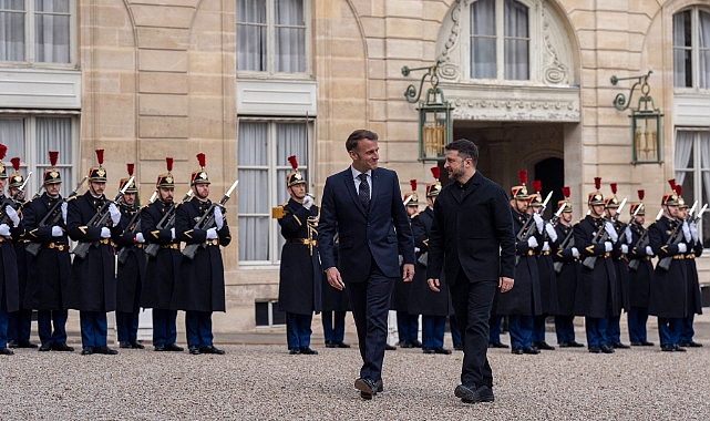 Ukrayna Devlet Başkanı Zelenskiy, Fransa’da