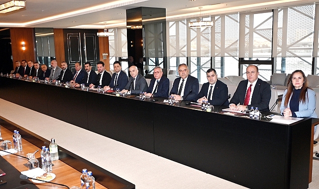 Türk Metal Sendikası grev kararı aldı