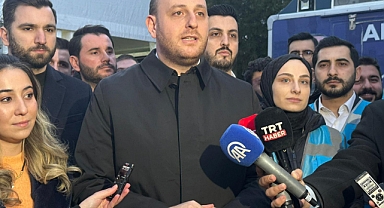 AK Parti’li Büyükgümüş, 'GençNokta' çadırında vatandaşlarla iftar yaptı