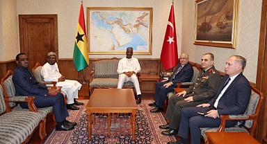 Bakan Güler, Gana İçişleri Bakanı Muntaka ile bir araya geldi