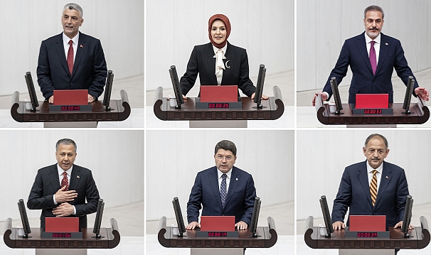 Kabine üyelerinden Bakanlar Gürlek ve Çiftçi’ye tebrik paylaşımı