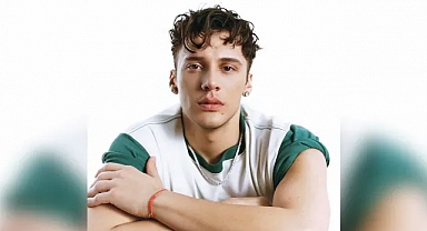 Şarkıcı Edis serbest bırakıldı