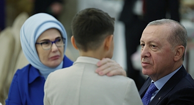 Erdoğan, devlet himayesindeki çocuklarla iftarda buluştu
