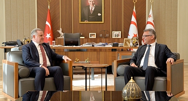 Erhürman, Gençlik ve Spor Bakanı Osman Aşkın Bak'ı kabul etti