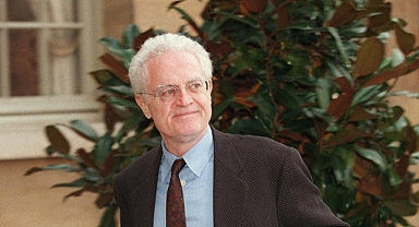 Eski Fransa Başbakanı Lionel Jospin hayatını kaybetti