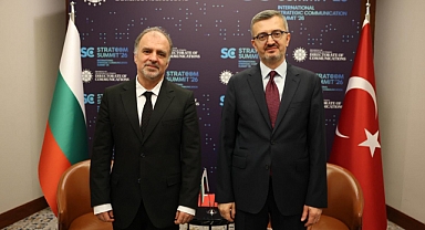 İletişim Başkanı Duran, STRATCOM Zirvesi'nin ikinci gününde görüşmeler gerçekleştirdi