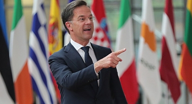 NATO Genel Sekreteri Rutte: Avrupa ülkeleri ABD'nin İran'a saldırılarını destekliyor