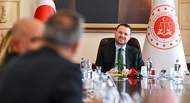 Bakan Gürlek: 12'nci Yargı Paketi'ndeki düzenlemelerle yargıyı el birliğiyle daha da hızlandıracağız