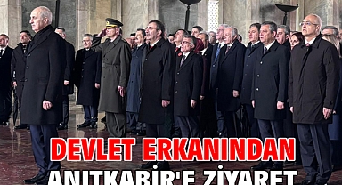 Devlet erkanından Anıtkabir'e ziyaret