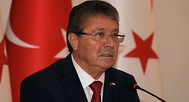 KKTC Başbakanı Üstel’den GKRY lideri Hristodulidis’e çağrı